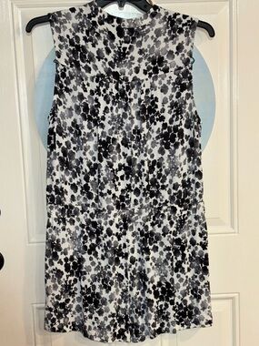 Michael Kors Black and White Floral Print Sleeveless Romper shorts